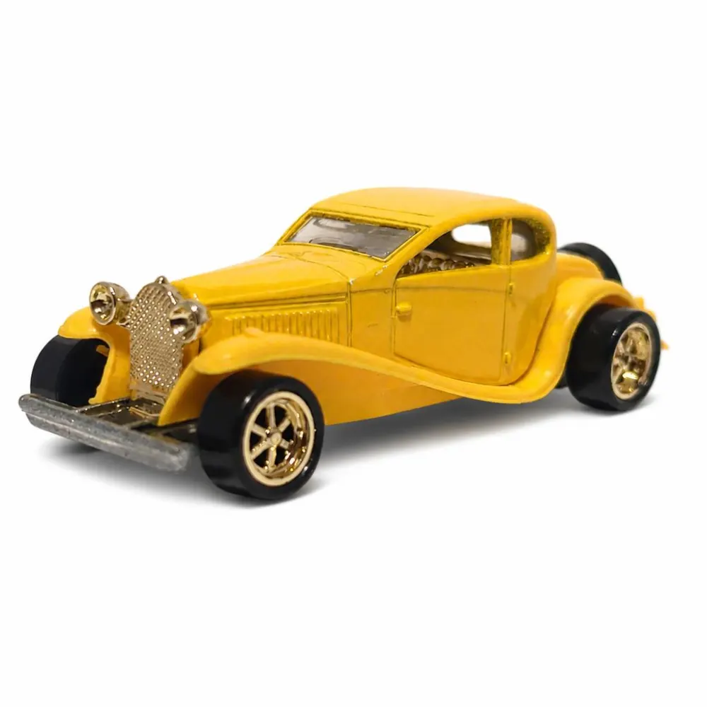 '37 Bugatti — 12293 — Yellow