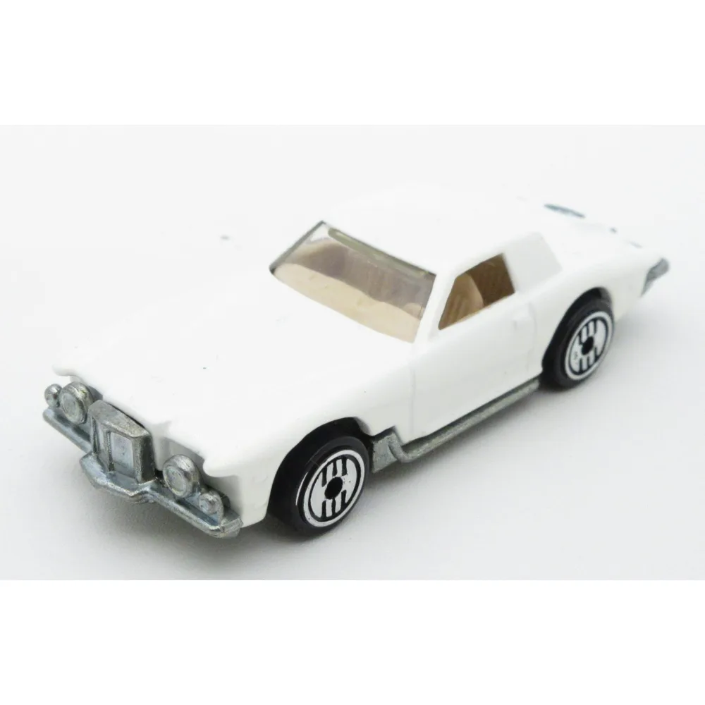 Stutz Blackhawk — 13821 — White