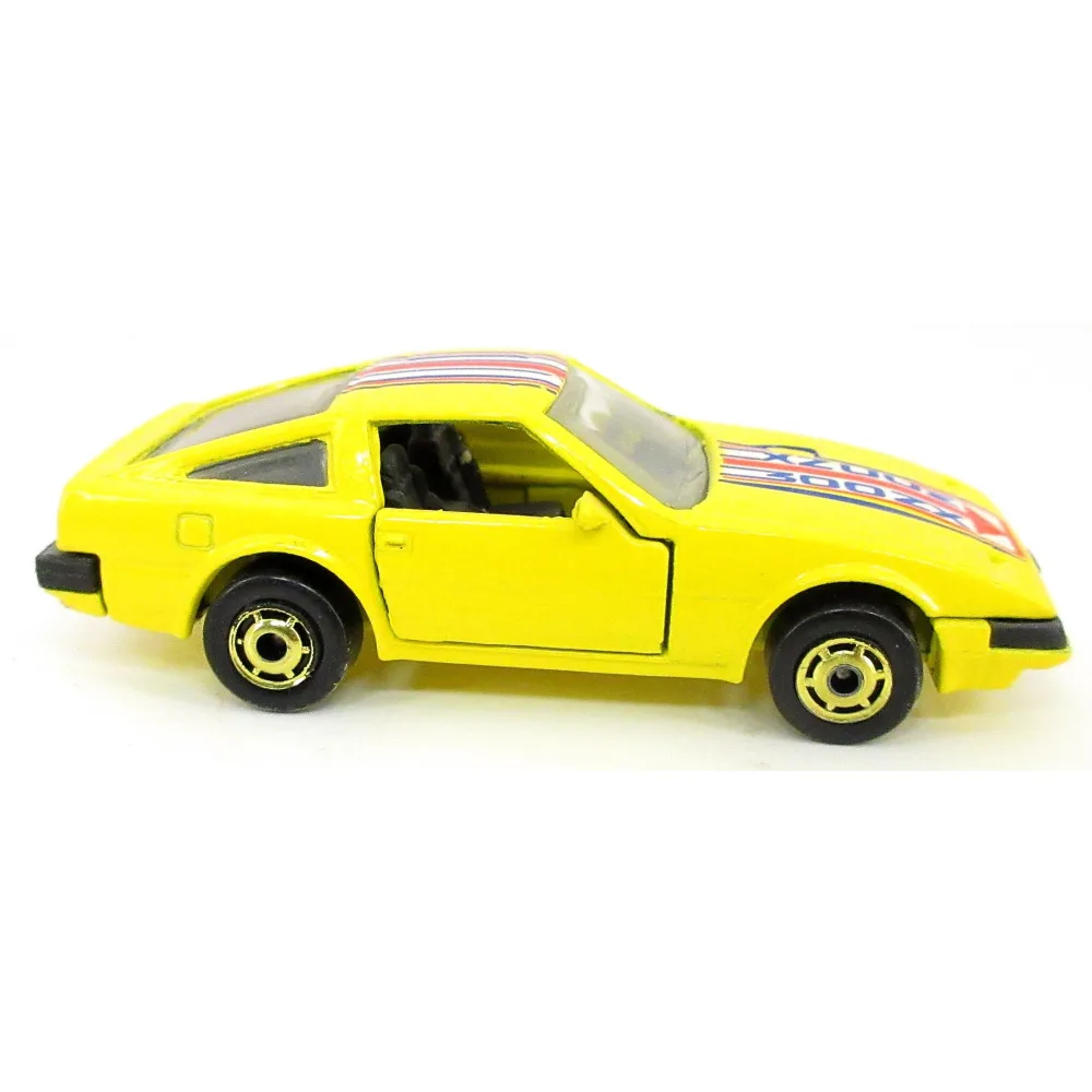 Nissan 300ZX — 1454 — Yellow