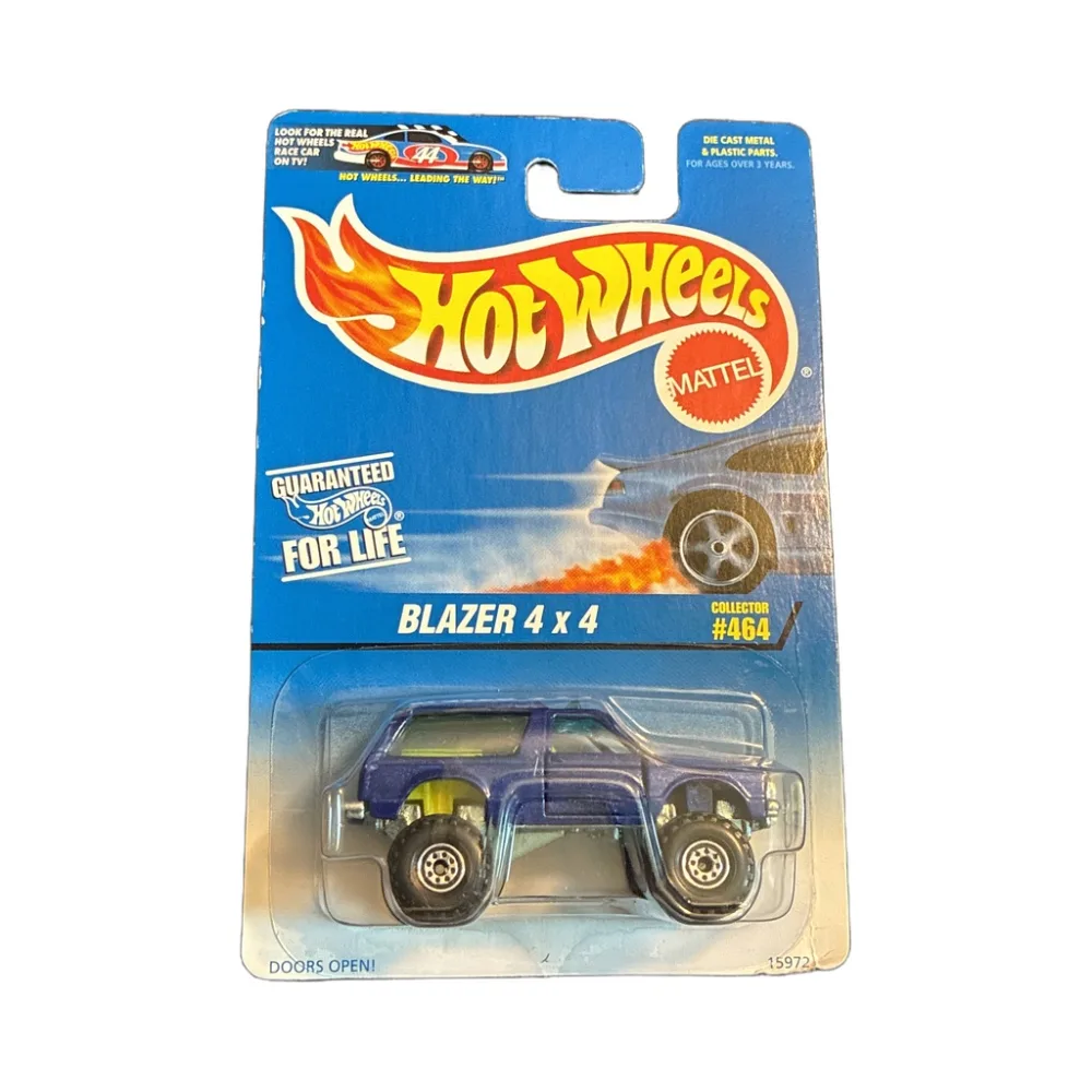 Blazer 4x4 — 15972 — Metalflake Dark Blue — imagem 2