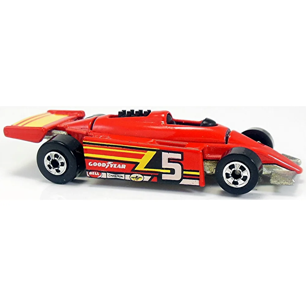 Deformula 1 — 1731 — Red