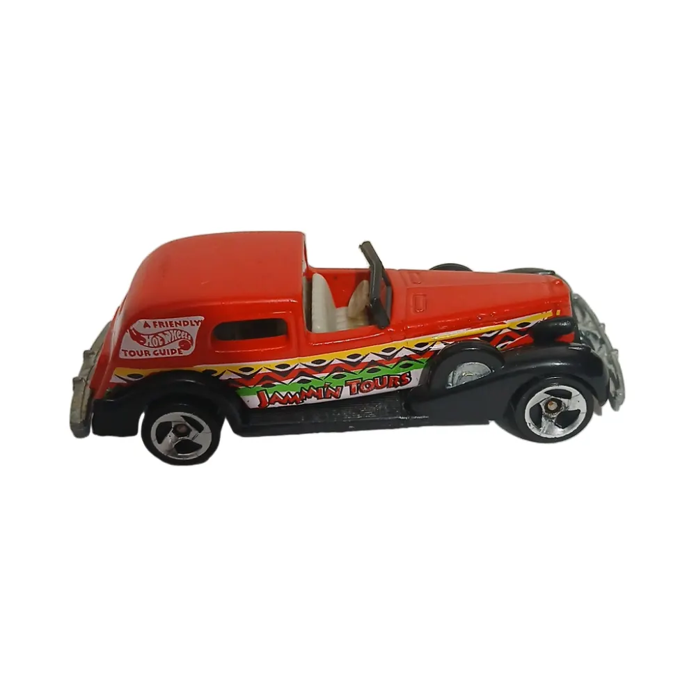 '35 Classic Caddy — 18777 — Red with Black fenders — imagem 2