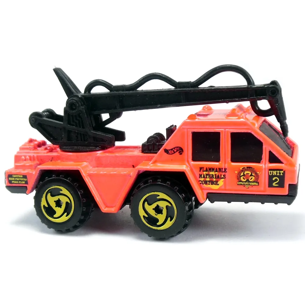 Flame Stopper — 18784 — Bright Red w/ Black water cannon — imagem 2
