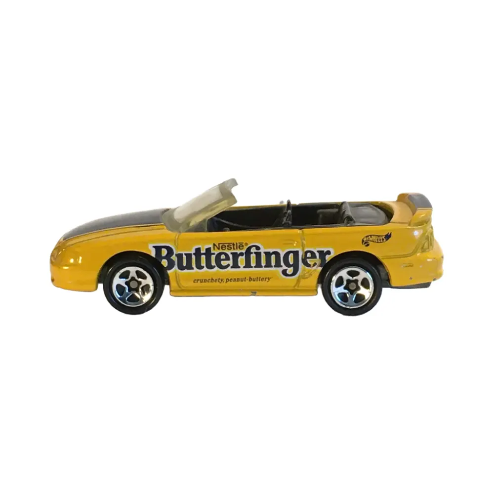 '96 Mustang Convertible — 18810 — Yellow — imagem 3
