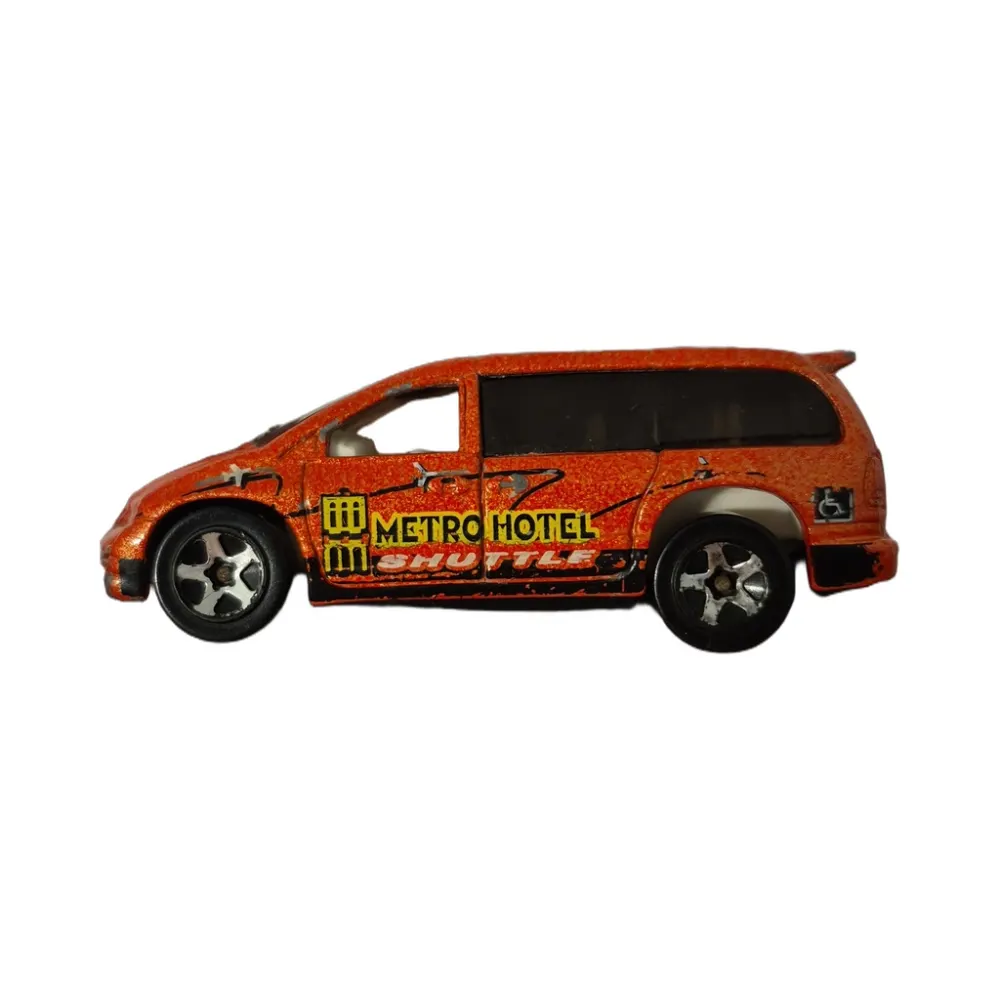 Dodge Caravan — 22384 — Metallic Orange — imagem 3