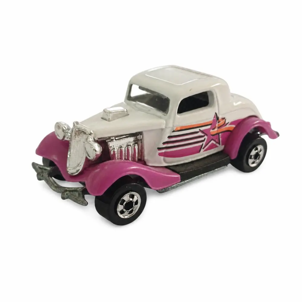3-Window '34 — 2334 — White & Pink