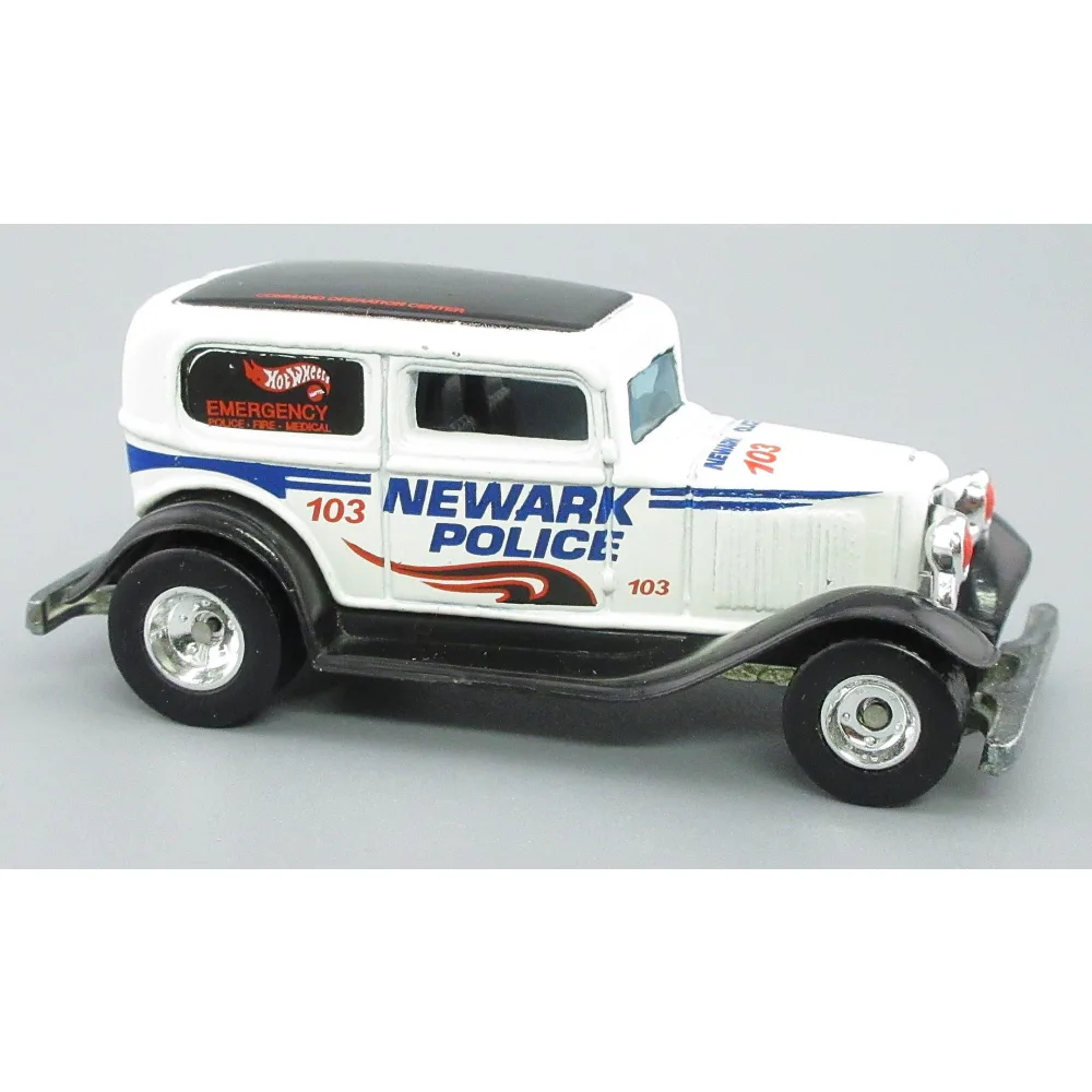 '32 Ford Delivery — 23437 — White