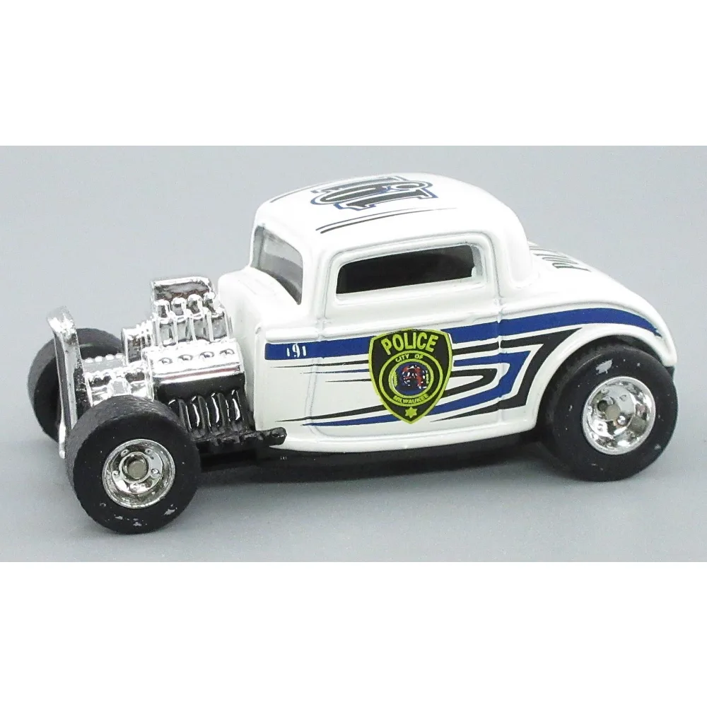 '32 Ford — 23447 — White — imagem 4