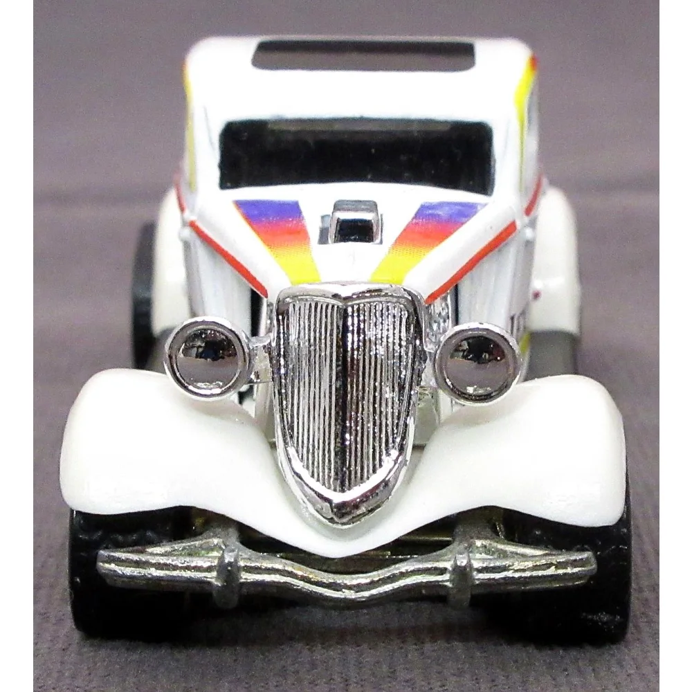 3-Window '34 — 23539 — White