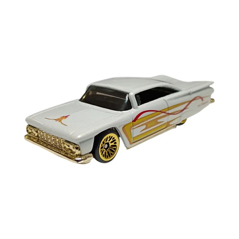 '59 Chevy Impala — 23810 — Pearlescent White