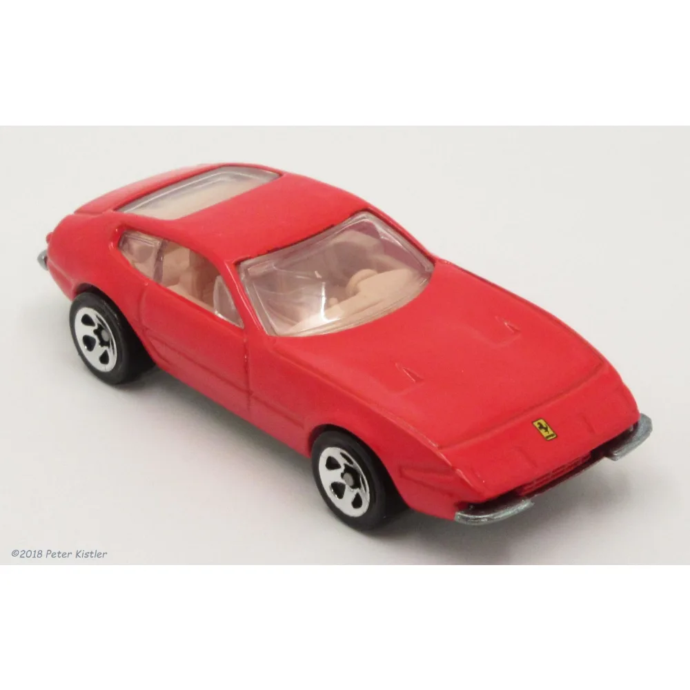 Ferrari 365 GTB/4 — 23928 — Red