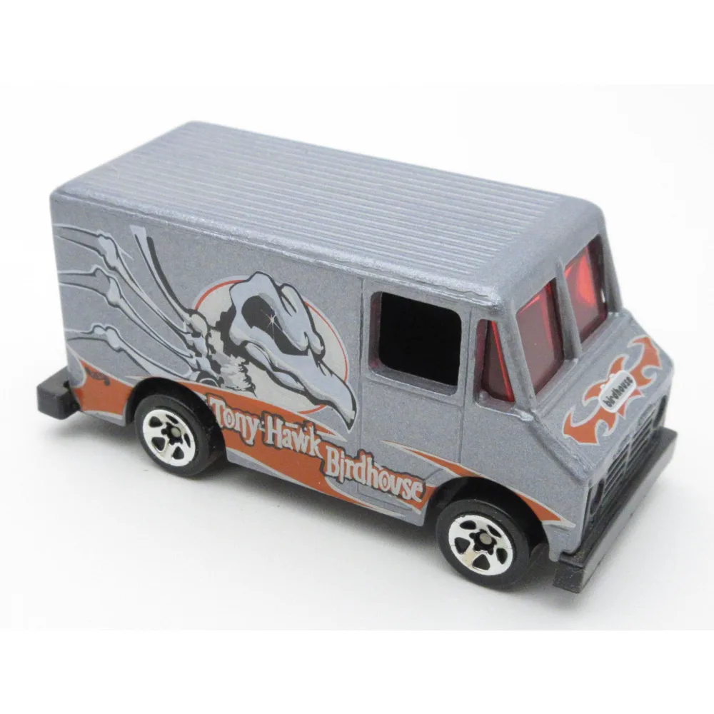 Combat Medic — 26047 — Metalflake Gray