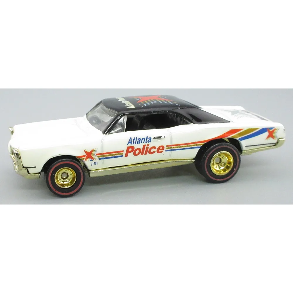 '67 Pontiac GTO — 26614 — White — imagem 3