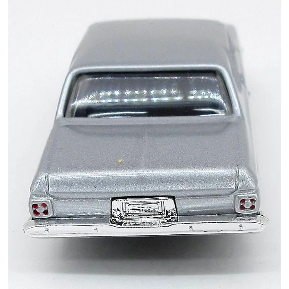 1963 Plymouth 426 Max Wedge — 26804 — Silver — imagem 3