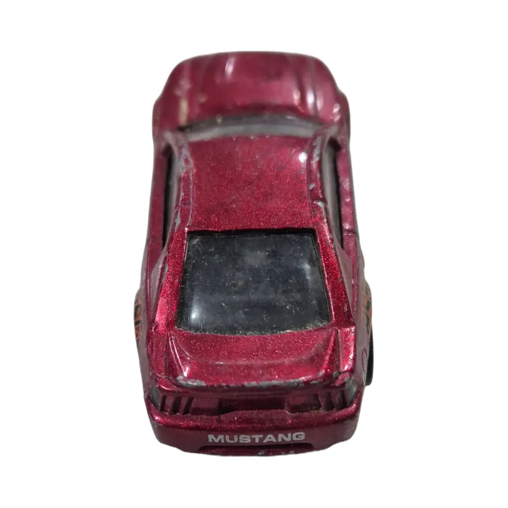 '99 Ford Mustang — 27065 — Metalflake Dark Red — imagem 3