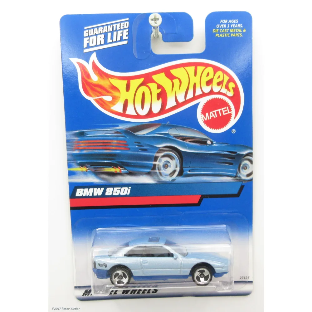 BMW 850i — 27125 — Metallic Light Blue