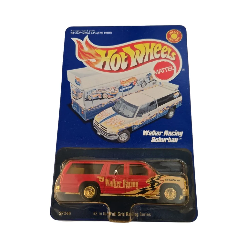 Chevy Suburban — 27246 — Red & White