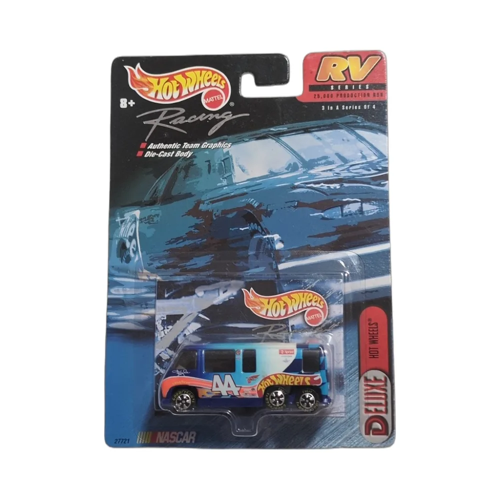 GMC Motorhome — 27721 — Dark Blue to Light Blue to White Gradient