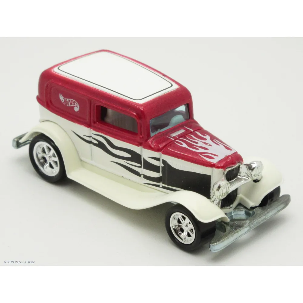 '32 Ford Delivery — 28013 — Metalflake Red & White — imagem 3