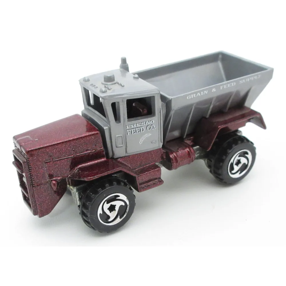 Oshkosh Snow Plow — 2902 — Dark Metalflake Red with Gray plastic top and bed
