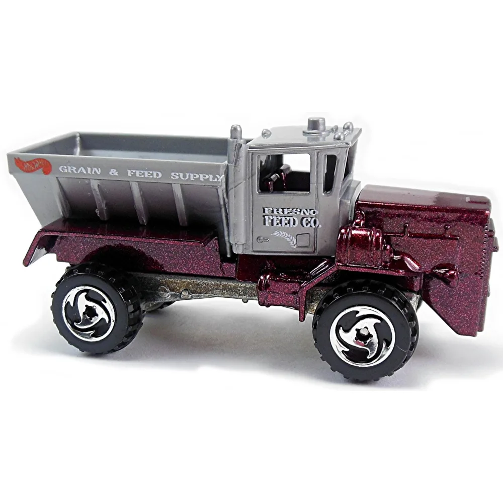 Oshkosh Snow Plow — 2902 — Dark Metalflake Red with Gray plastic top and bed — imagem 4