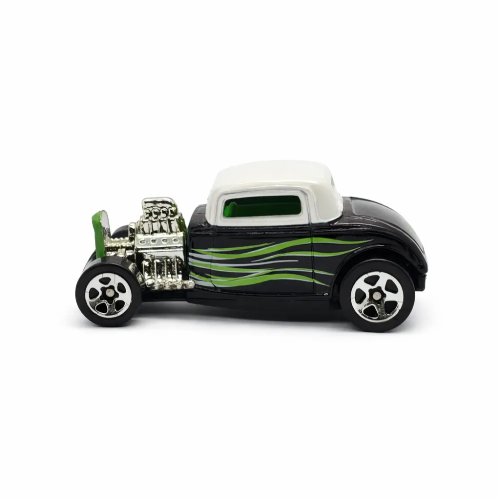 '32 Ford — 29895 — Black with White top — imagem 2