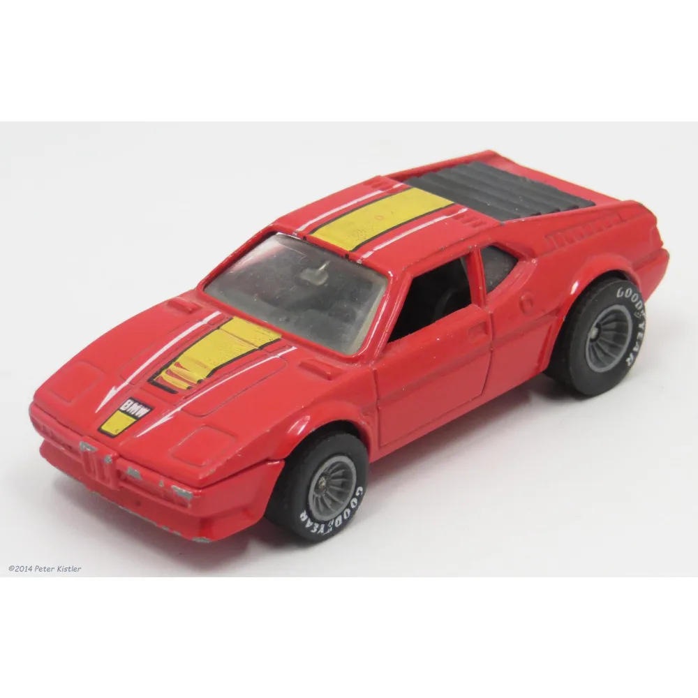 BMW M1 — 3289 — Red