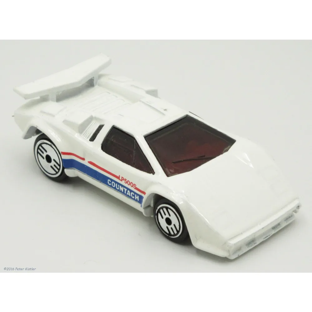 Lamborghini Countach — 3794 — White (Chrome Hubs)