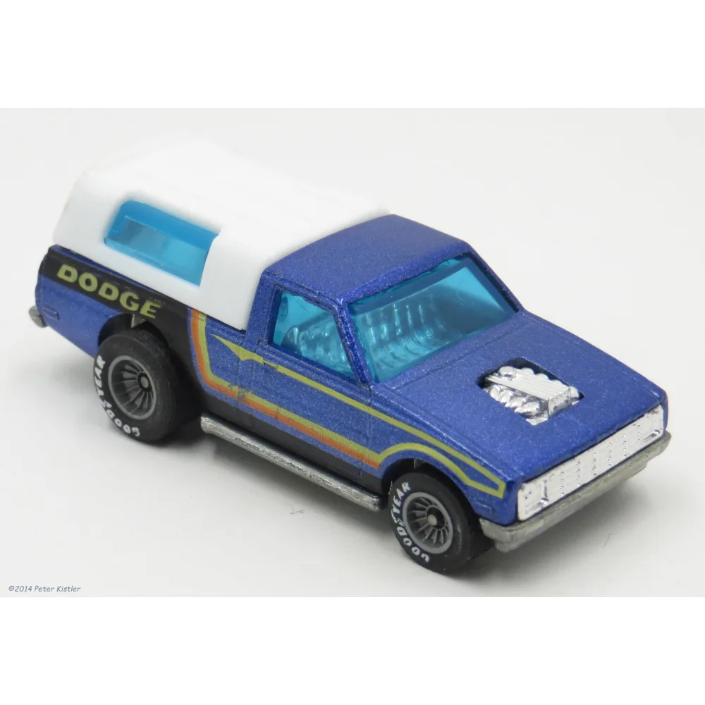 Dodge D-50 — 4353 — Metalflake Blue w/ White plastic top — imagem 2