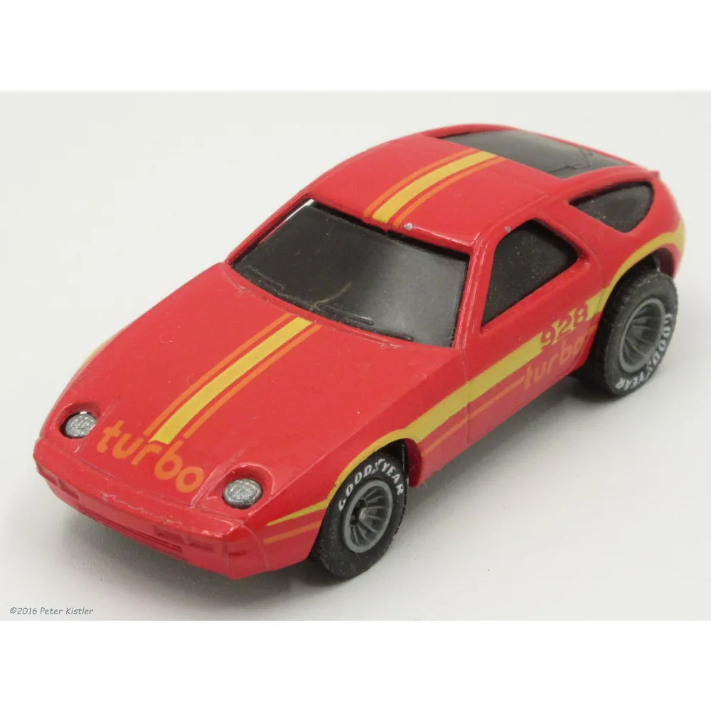 P-928 — 4371 — Red