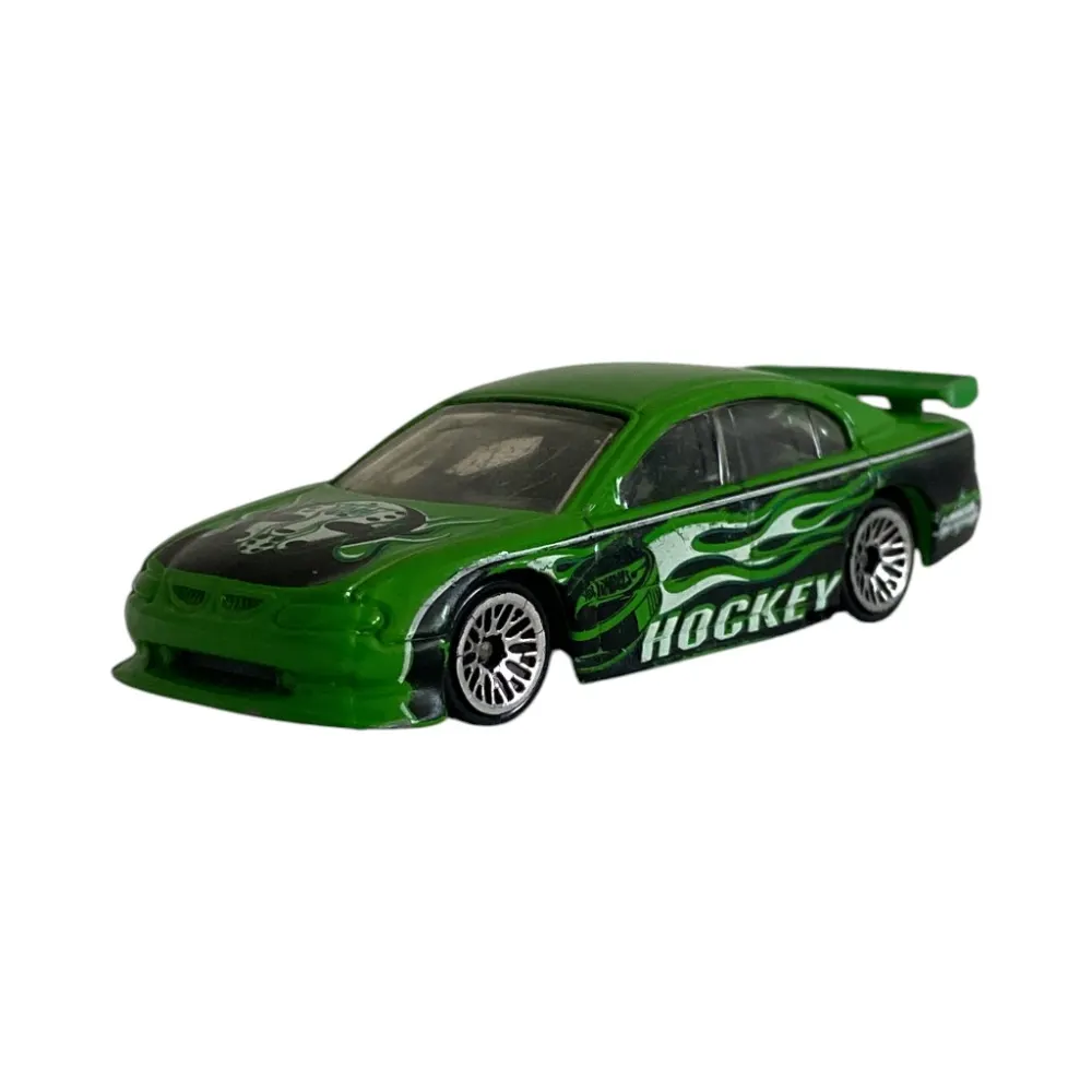 Holden SS Commodore (VT) — 54419 — Green