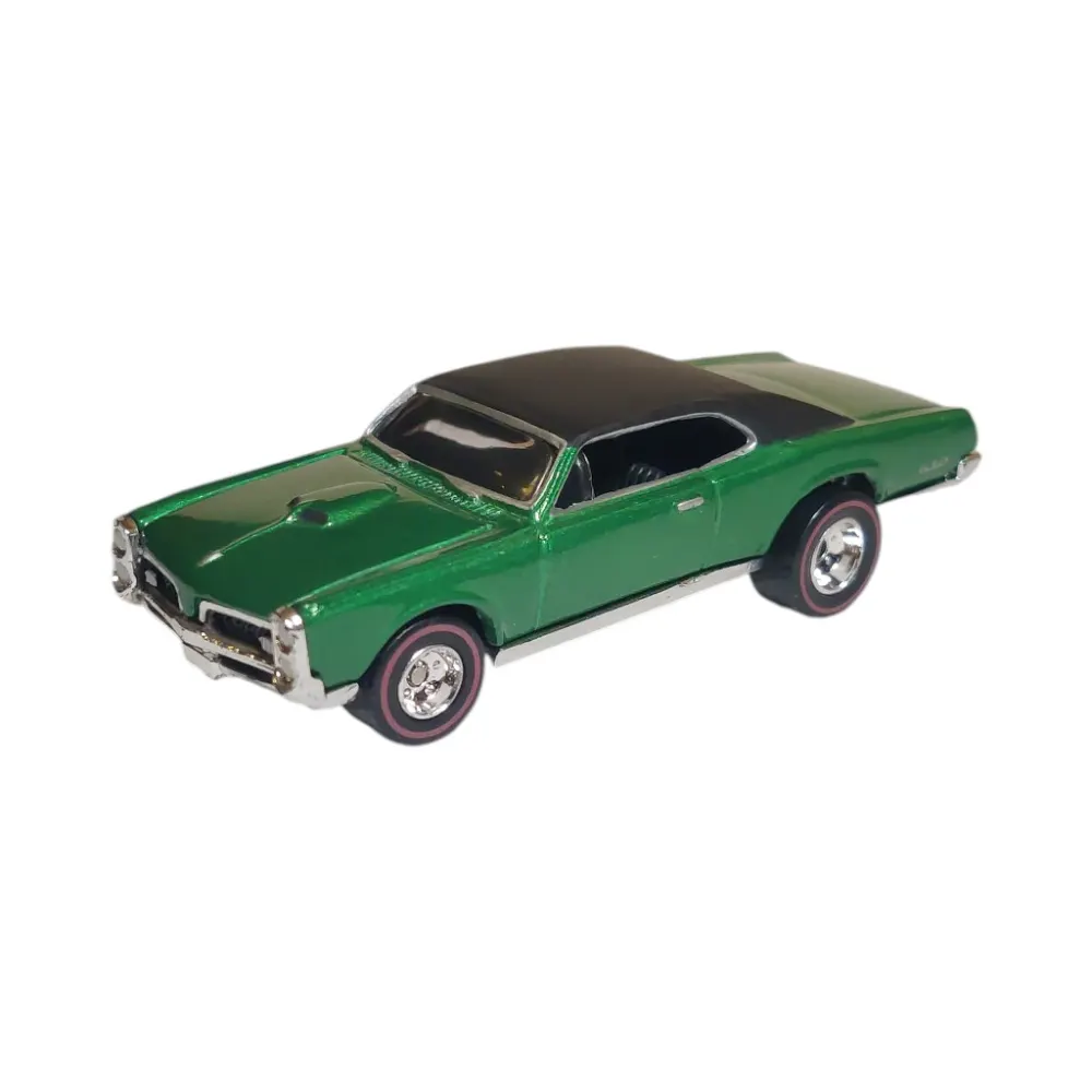 '67 Pontiac GTO — 55564 — Green