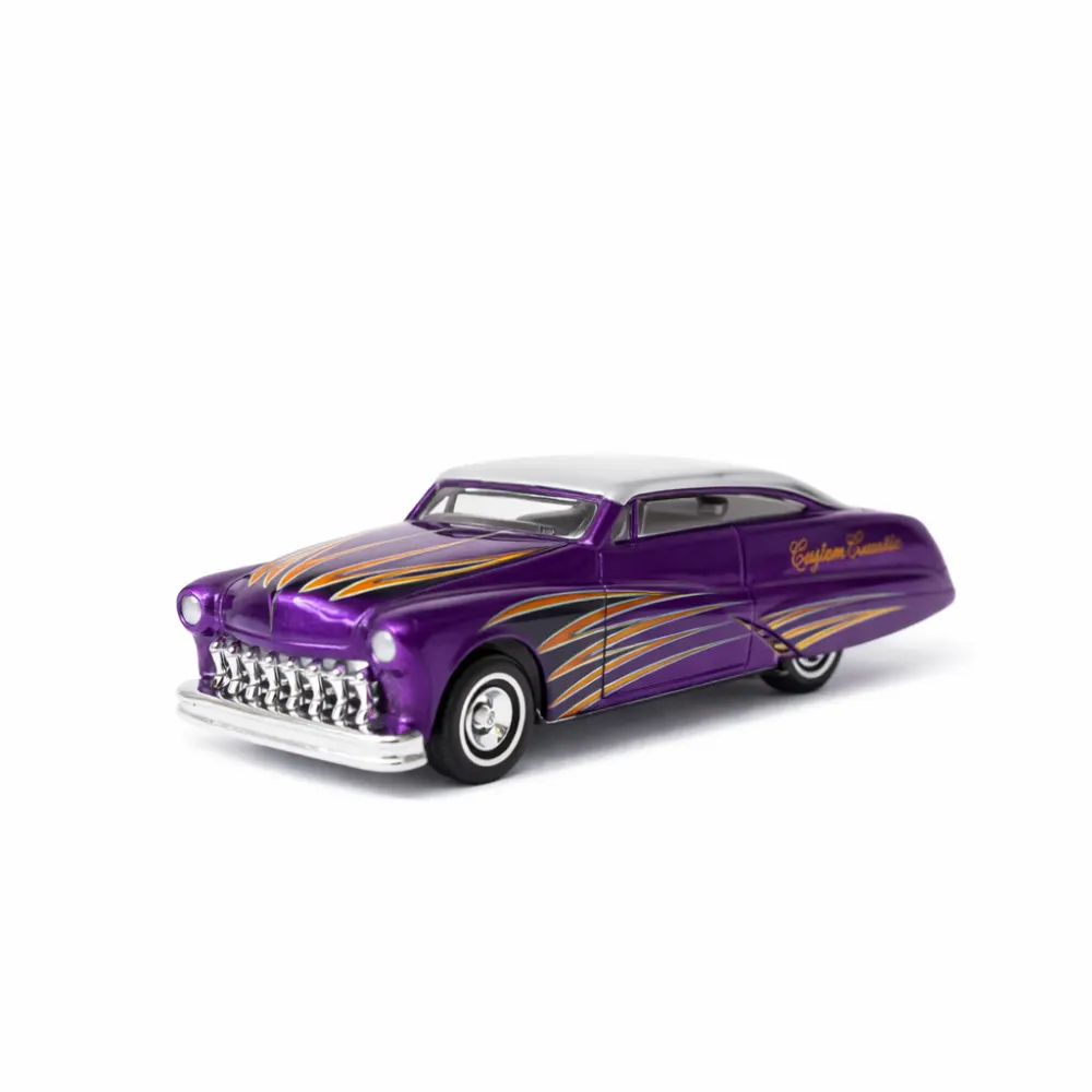 Purple Passion — 55933 — Metalflake Purple & White Roof