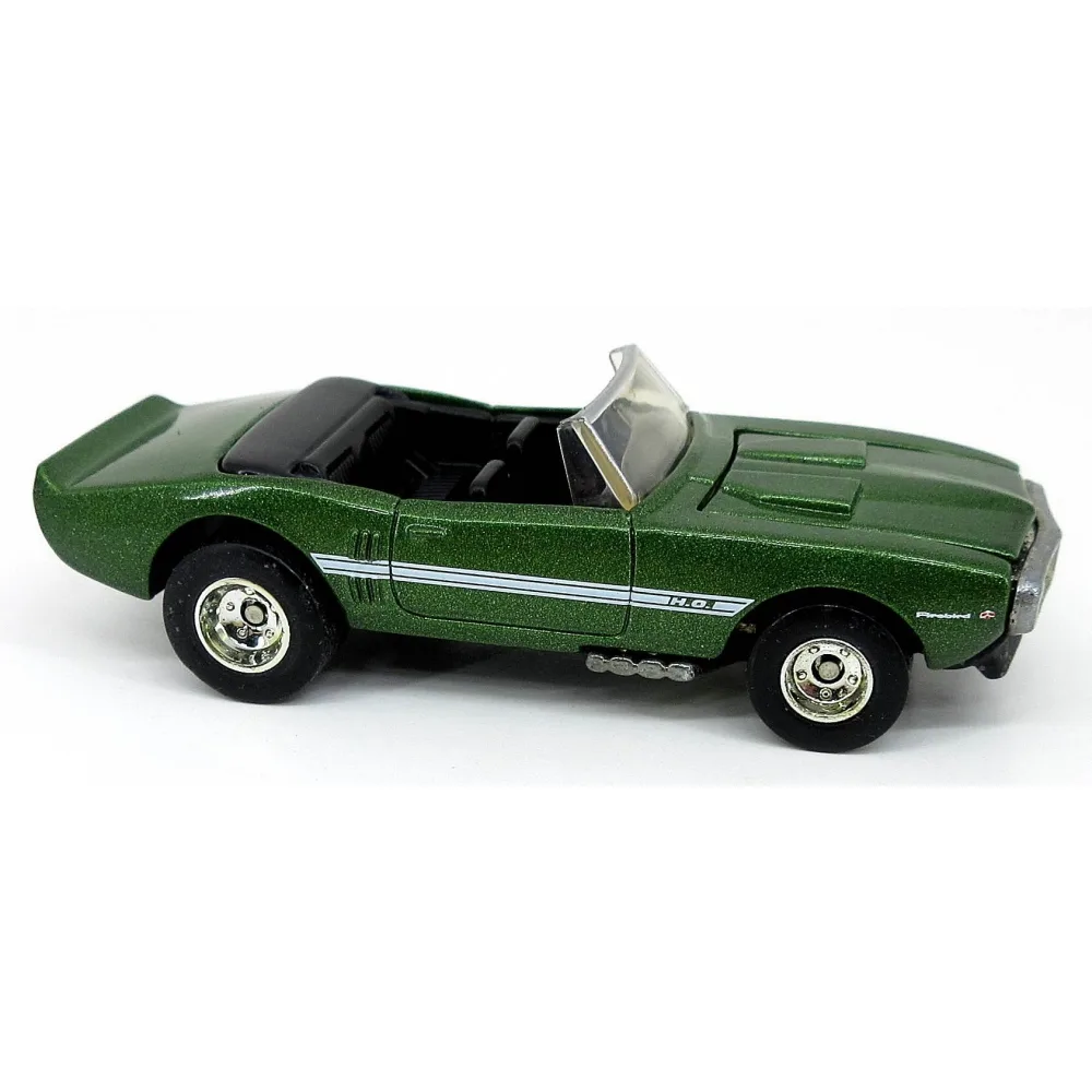 Pontiac Firebird — 56579 — Metalflake Green