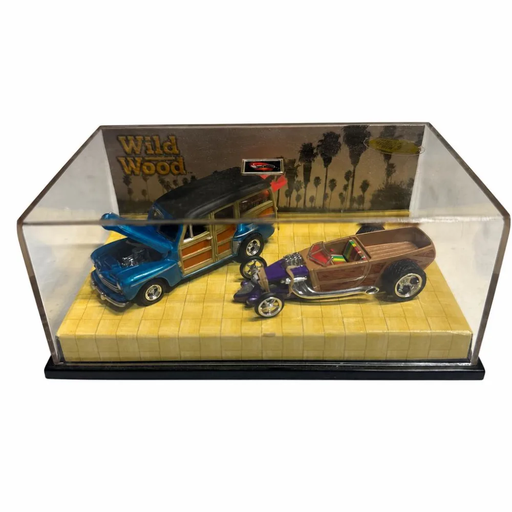 '48 Ford Woodie — 56925 — Blue
