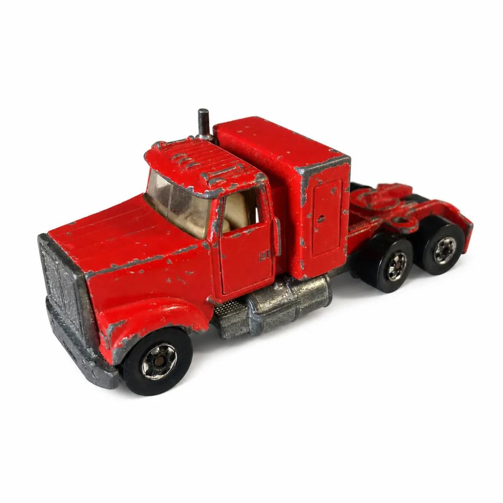 White Hauler — 5957 — Red