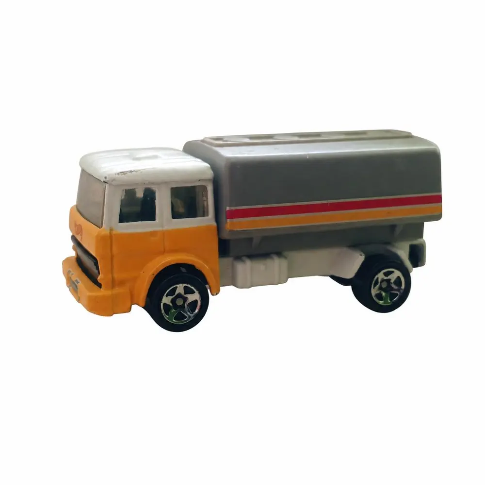 Iveco Truck — 65896 — White