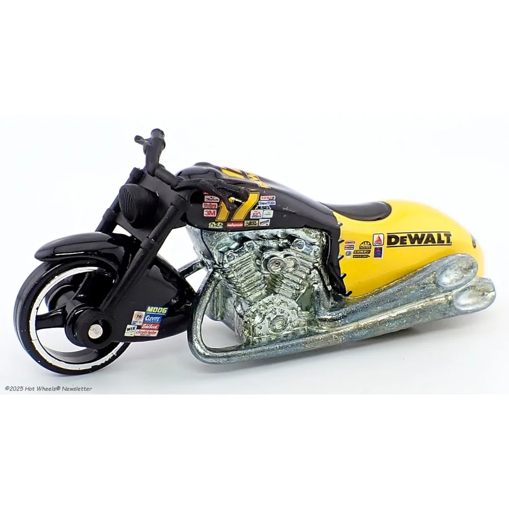 Scorchin' Scooter — B0451 — Black & Yellow — imagem 3