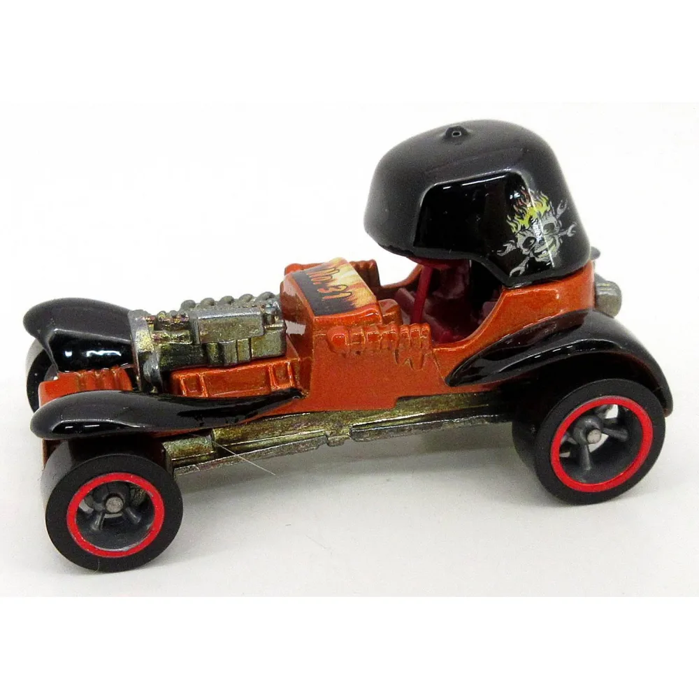 Red Baron — B0897 — Orange & black fenders & helmet — imagem 3