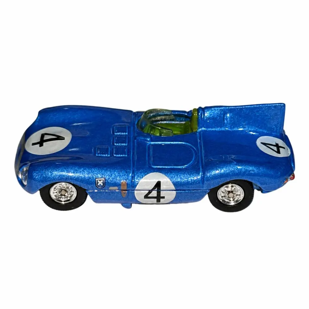 Jaguar D-Type — B0945 — Metalflake light blue — imagem 4