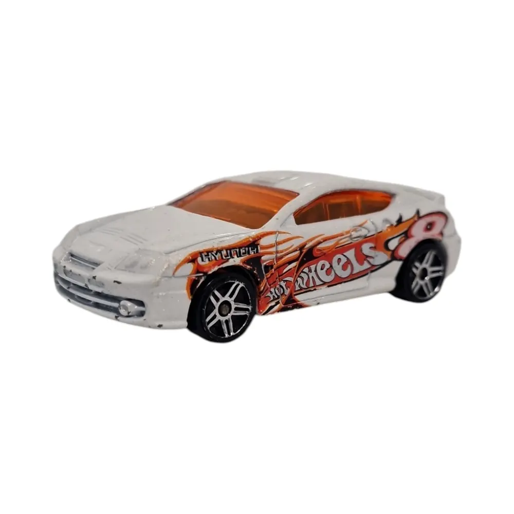Hyundai Tiburon — B3784 — Pearl White — imagem 2