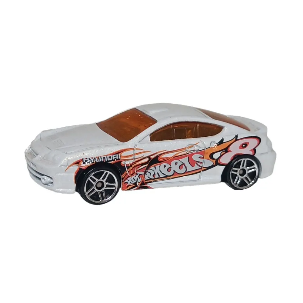 Hyundai Tiburon — B3784 — Pearl White — imagem 3