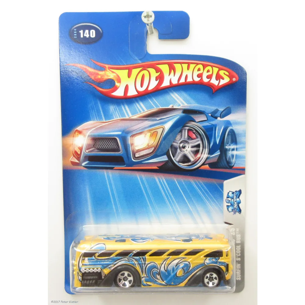 Surfin' S'cool Bus — B3861 — Pearl Yellow