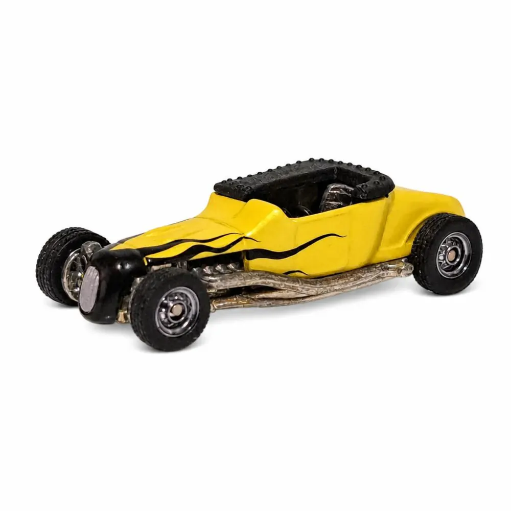 Track T — B5931 — Pearl Yellow
