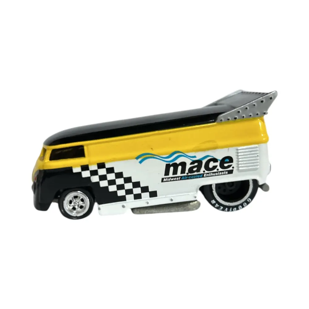 Volkswagen Drag Bus — BA001 — White & Yellow