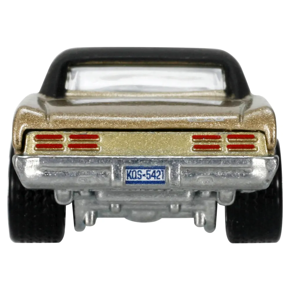 '67 Pontiac GTO — BDT83 — Metalflake Bronze w/ Matte black roof — imagem 10