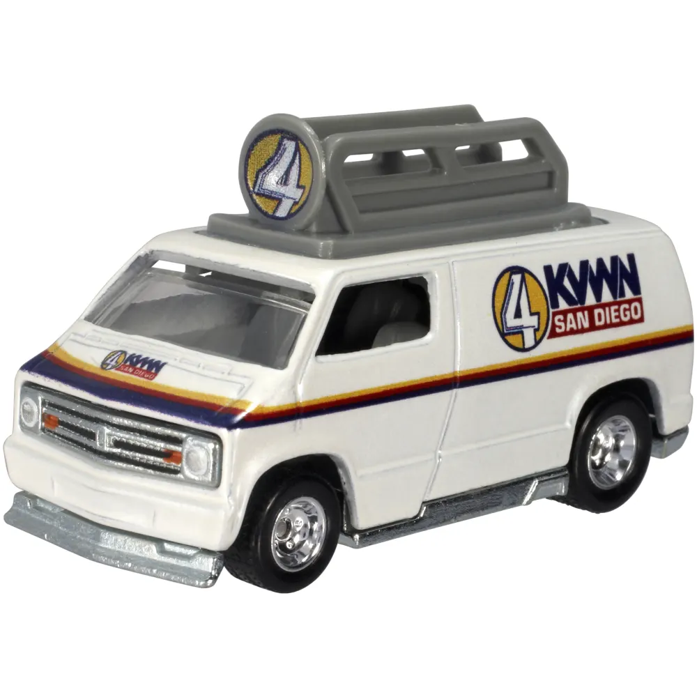 '77 CUSTOM DODGE VAN — BDT98 — White