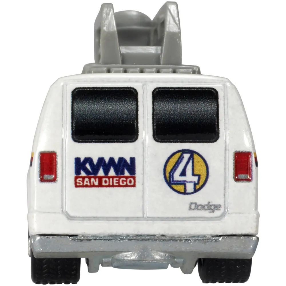 '77 CUSTOM DODGE VAN — BDT98 — White — imagem 10