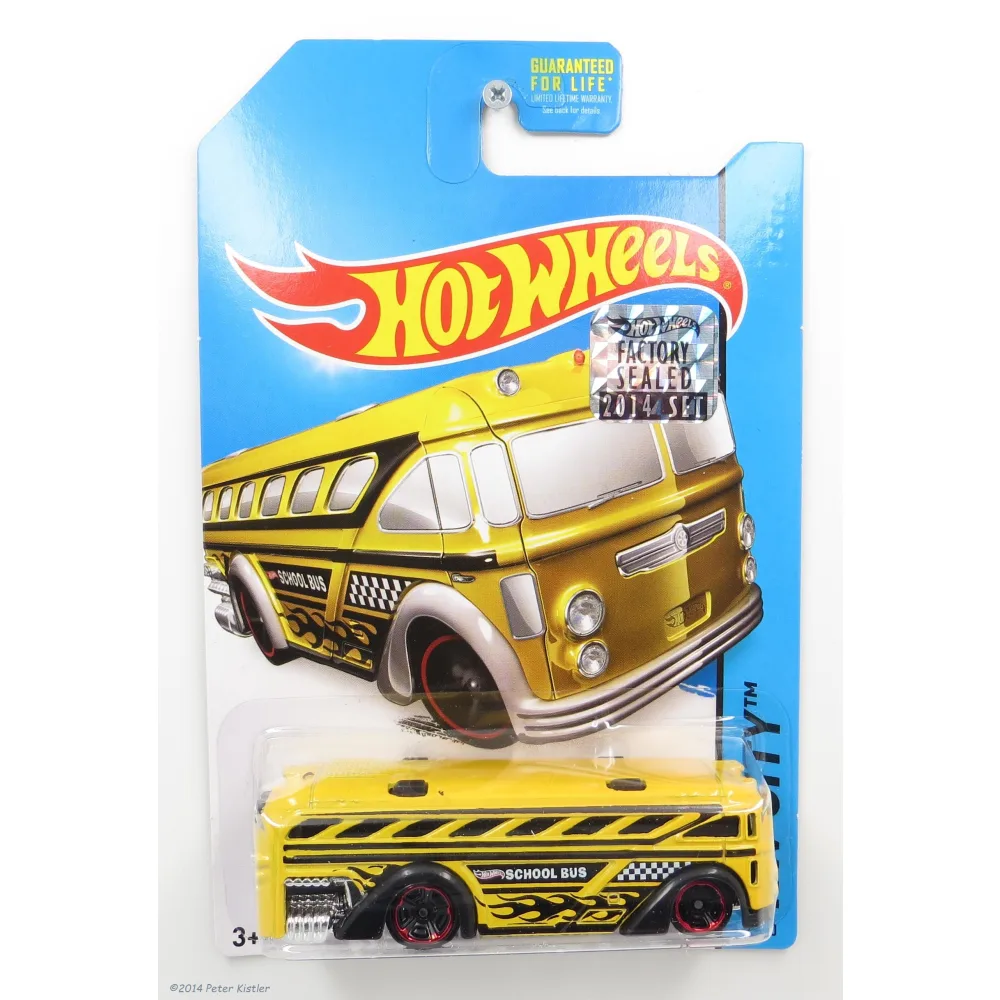 Surf Bus — BFC29 — Yellow