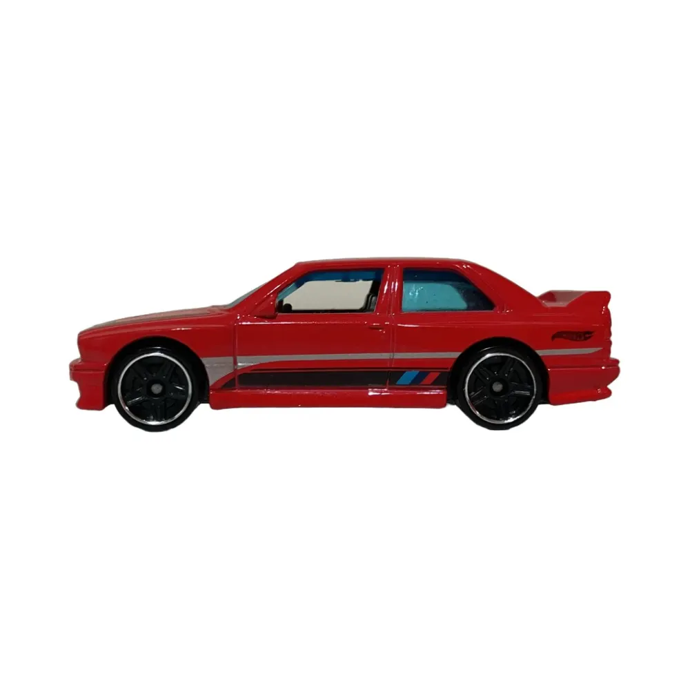 '92 BMW M3 — BFD69 — Red — imagem 2